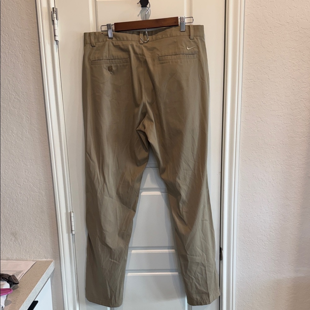 Nike Men's Khaki Chinos